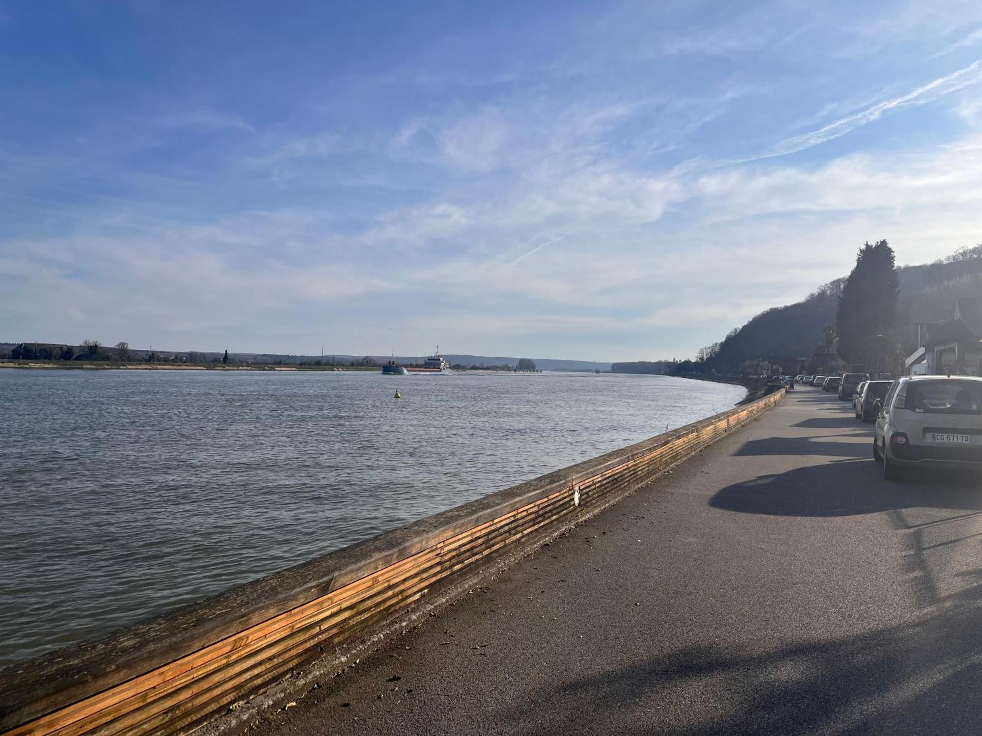Gite La Fleur De Seine Villequier Exterior foto